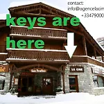 Arcelle - Location: Au Coeur De La Station, Rue Pietonne Mae-9105 Daire *