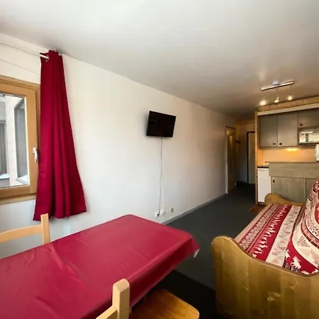 Arcelle - Location: Au Coeur De La Station, Rue Pietonne Mae-9105 Val Thorens