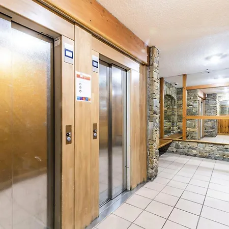 Arcelle - Location: Au Coeur De La Station, Rue Pietonne Mae-9105