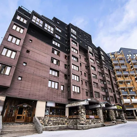 Apartament Arcelle - Location: Au Coeur De La Station, Rue Pietonne Mae-9105