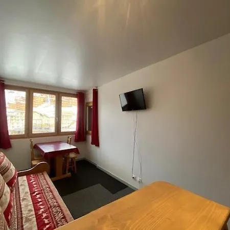 Arcelle - Location: Au Coeur De La Station, Rue Pietonne Mae-9105 *