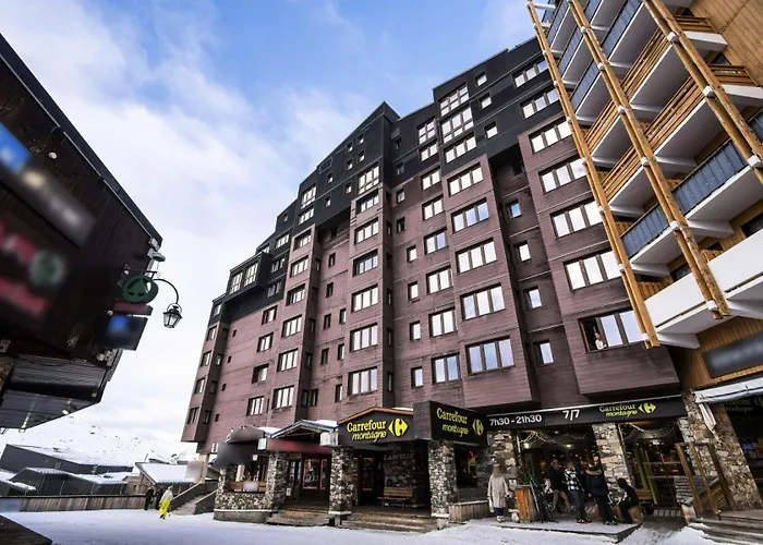 Arcelle - Location: Au Coeur De La Station, Rue Pietonne Mae-9105 *